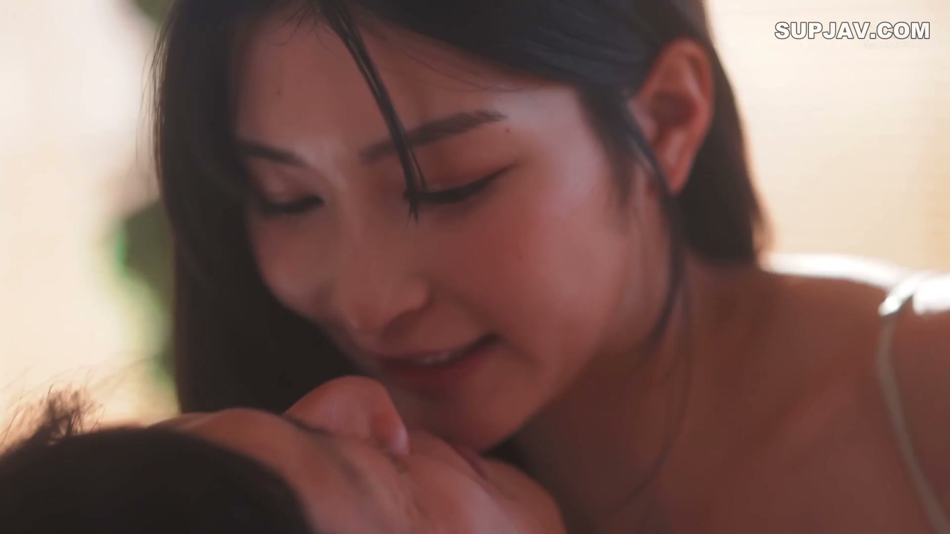 Honjo suzu và start-333: Bạn gái mới quen rên rỉ cuồng nhiệt trong phòng trọ