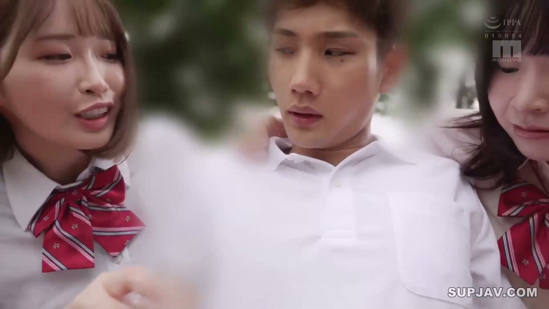 Waka Misono và hội chị em làm loạn nhà nghỉ trong chuyến đi chơi MIAB-407